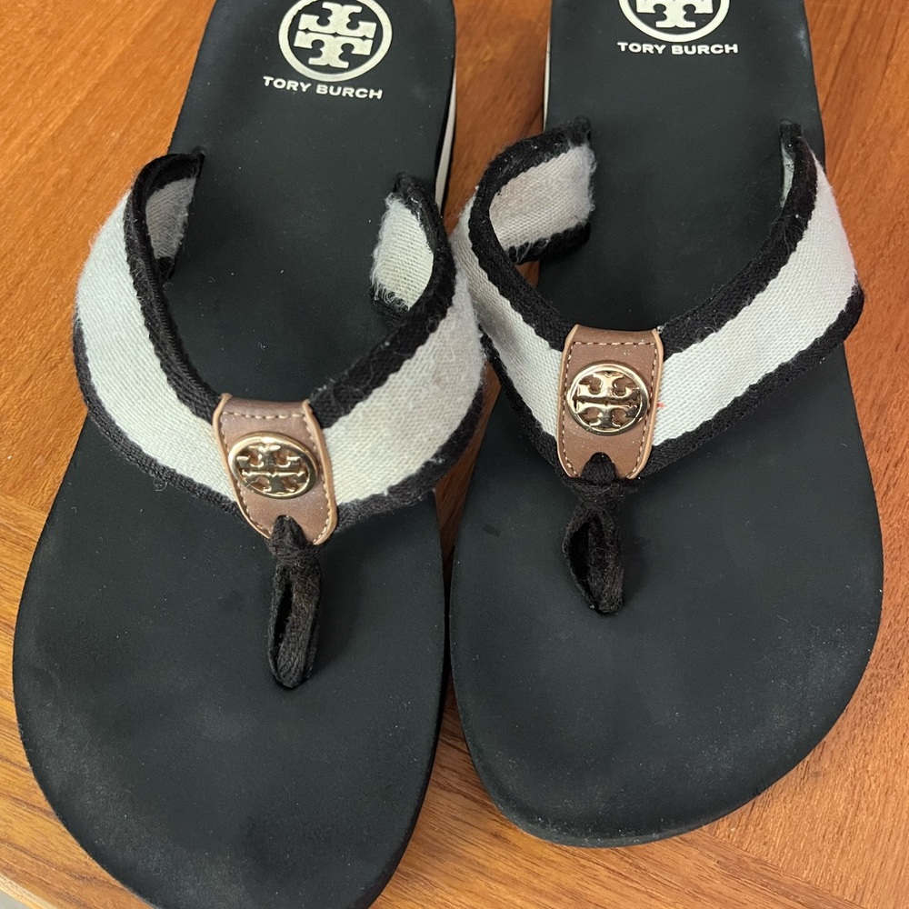 Tory Burch Black and Cream Flip Flops